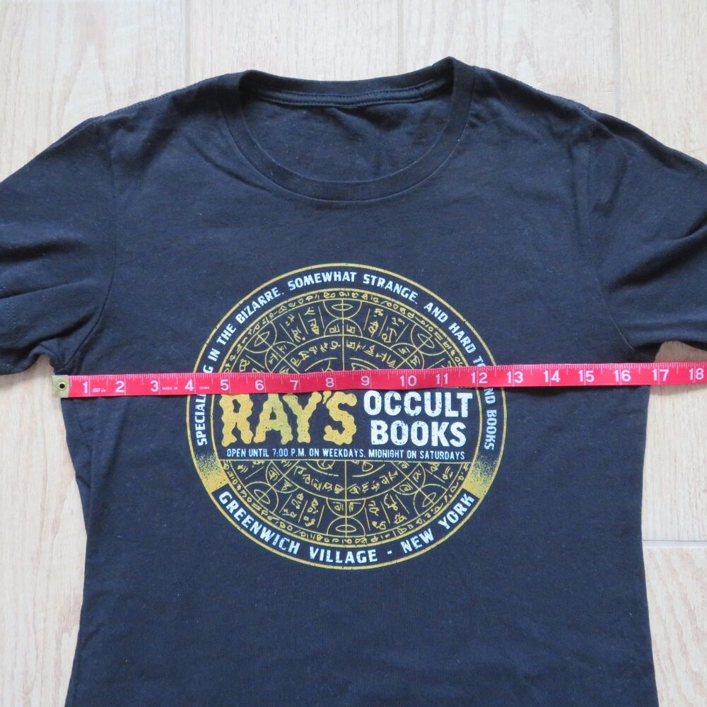 Ghostbusters Ray's Occult Bookstore Black T-shirt Women's Small - Picture 3 of 5